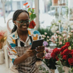 floral shop owner using Frontier internet